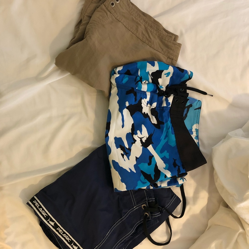 3 PAIRS FOR 50$Pelagic swimshorts size 34